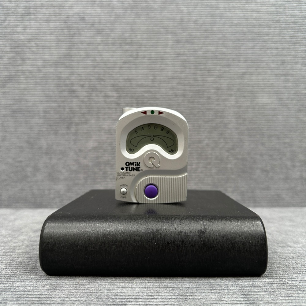 Qwik Tune Automatic Guitar & Bass Tuner QT-1 Silver Green Vintage 1999